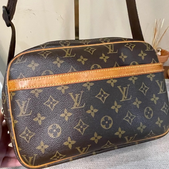 🔥 SOLD 🔥Louis Vuitton Reporter PM - Picture 5 of 16